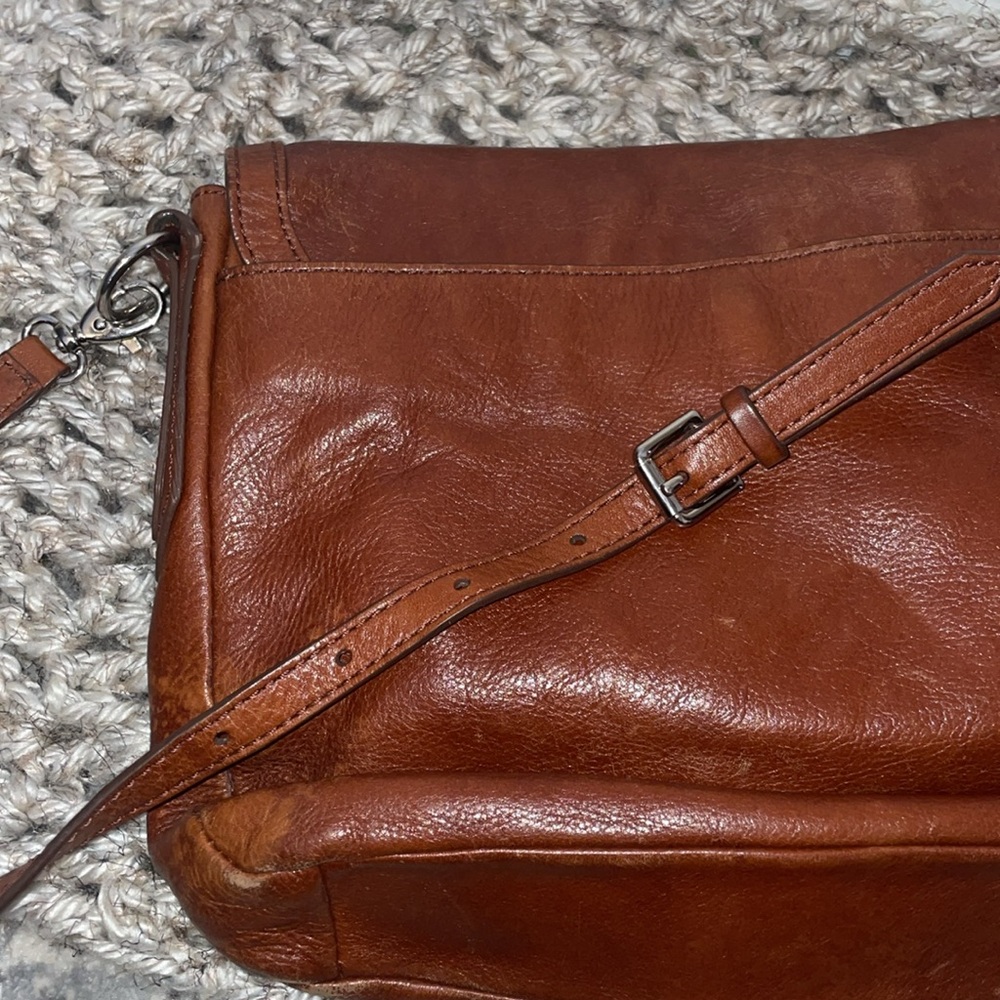 Fossil Cowhide Leather Small-Medium Crossbody bag - Picture 9 of 14